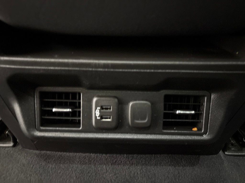 Used 2019 GMC Sierra 1500 SLE w/ Preferred Package AWD/4WD image 37