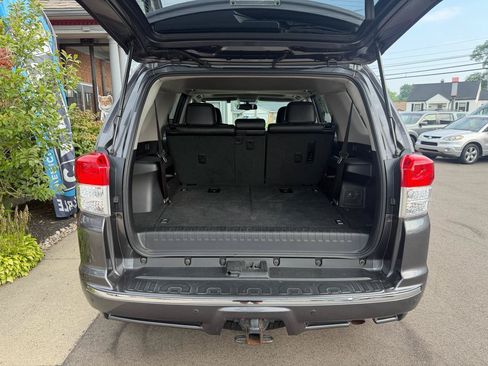 Used 2013 Toyota 4Runner SR5 w/ Premium Pkg w/3rd Row Seat AWD/4WD image 4
