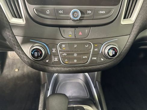 Used 2025 Chevrolet Malibu LT image 23