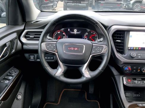 Used 2023 GMC Acadia AT4 w/ Technology Package image 5
