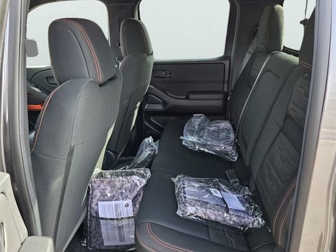 New 2026 Nissan Frontier PRO-4X w/ Pro-4x Convenience Package image 16