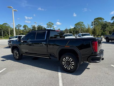 Used 2026 GMC Sierra 2500 Denali Ultimate AWD/4WD image 6