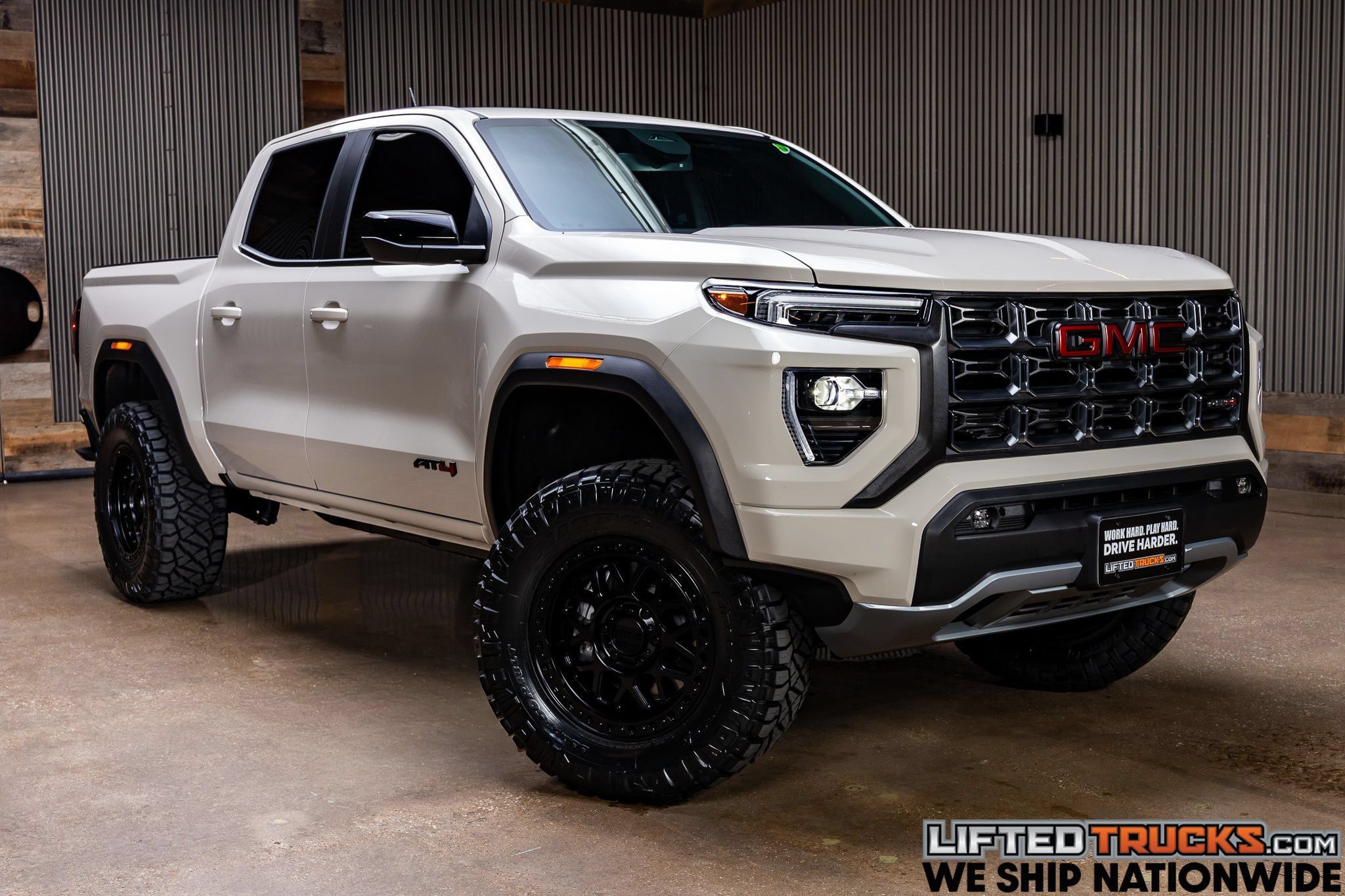 Used 2026 GMC Canyon AT4 AWD/4WD image 1