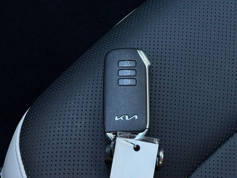 Used 2024 Kia EV6 GT-Line AWD/4WD image 37