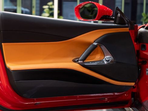 Certified 2021 Ferrari 812 GTS image 23