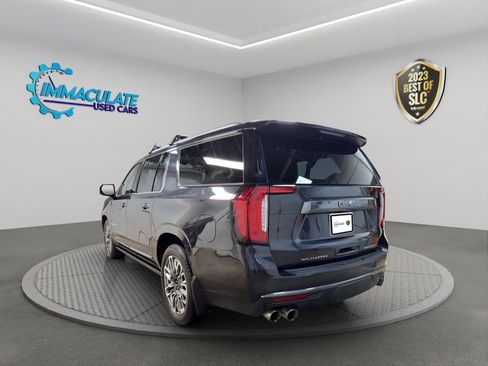 Used 2023 GMC Yukon XL Denali Ultimate image 3