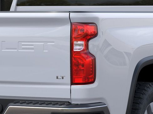 New 2026 Chevrolet Silverado 2500 LT w/ All Star Edition AWD/4WD image 11
