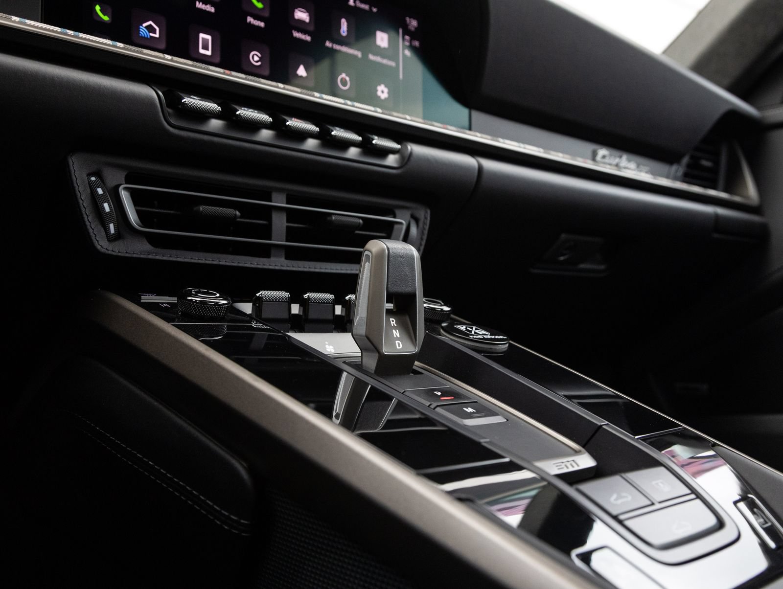 Certified 2025 Porsche 911 Turbo S AWD/4WD image 28