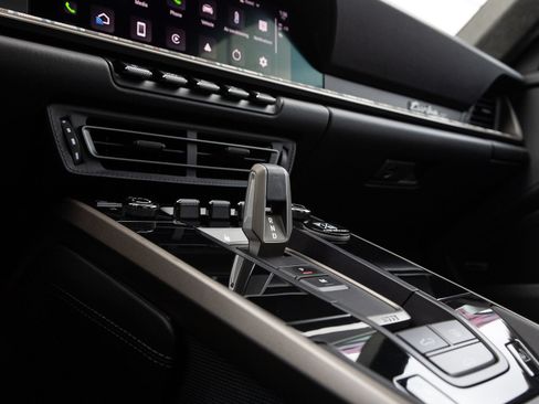 Certified 2025 Porsche 911 Turbo S AWD/4WD image 28