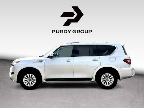 Used 2024 Nissan Armada SV image 5
