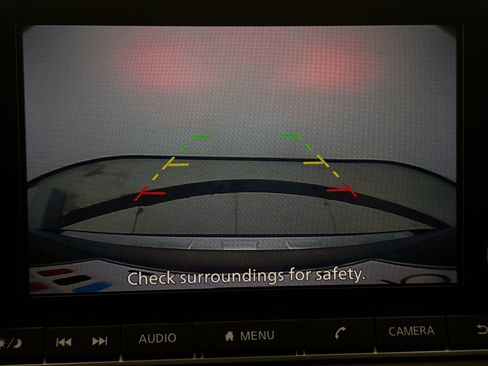 Used 2023 Nissan Rogue SV w/ SV Premium B Package image 15