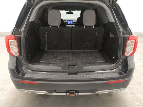 Used 2021 Ford Explorer XLT w/ Equipment Group 202A image 29