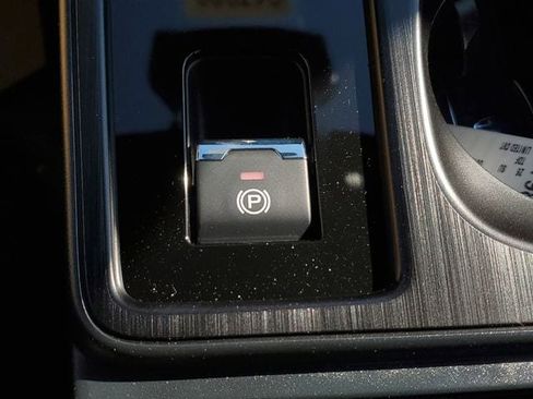 New 2026 Subaru Outback Limited image 33