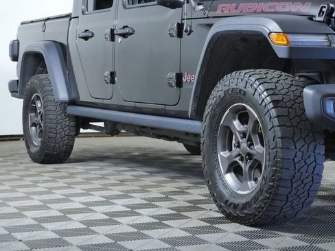 Used 2020 Jeep Gladiator Rubicon AWD/4WD image 2