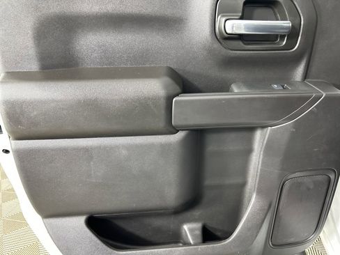 Used 2024 Chevrolet Silverado 1500 Custom AWD/4WD image 18