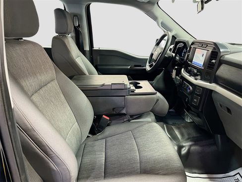 Used 2021 Ford F150 XL w/ Trailer Tow Package image 25