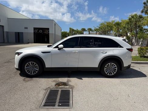 Used 2024 MAZDA CX-90 3.3 Turbo w/ Preferred Package AWD/4WD image 4