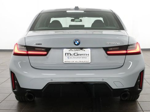 Used 2023 BMW 330e xDrive w/ M Sport Package AWD/4WD image 5