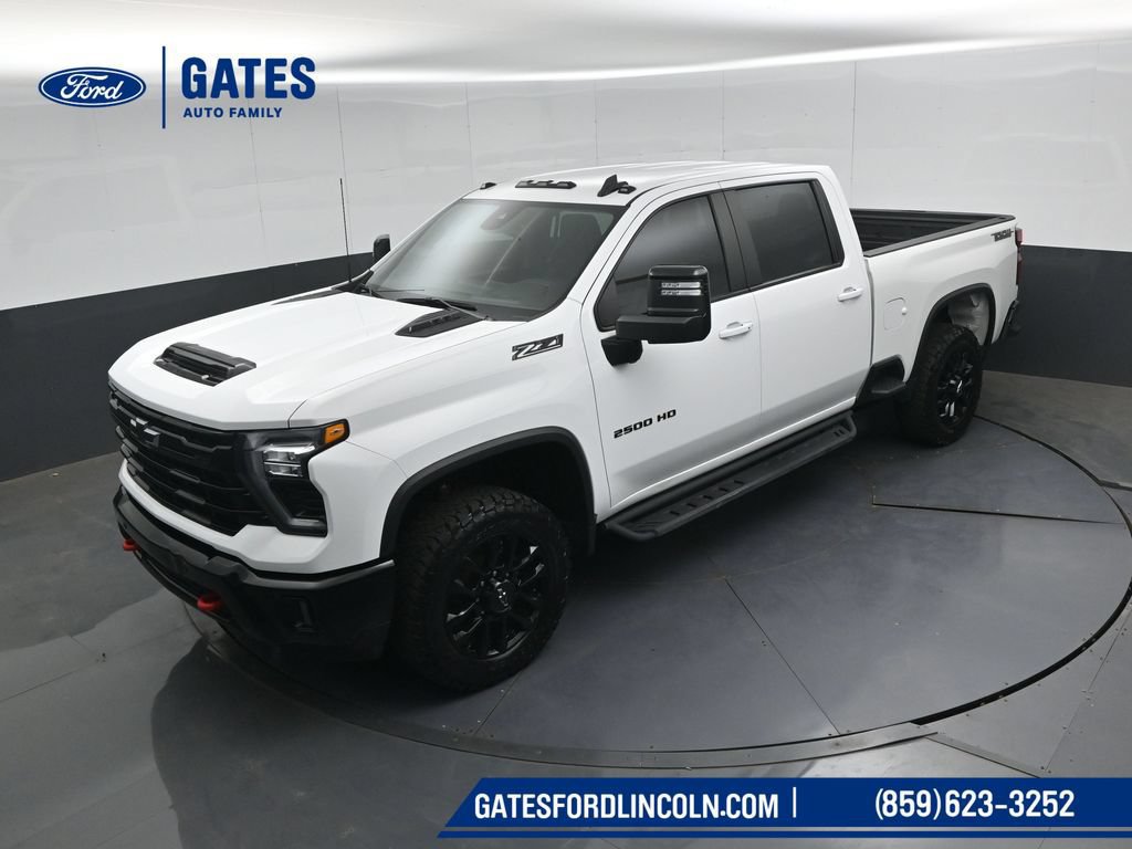 Used 2025 Chevrolet Silverado 2500 LT w/ Trail Boss Package AWD/4WD image 50