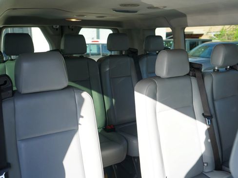 Used 2017 Ford Transit 350 XL RWD image 19