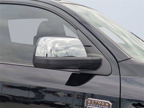 Used 2019 Toyota Tundra 1794 Edition image 11