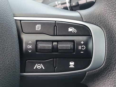 Used 2025 Kia K5 LXS image 22