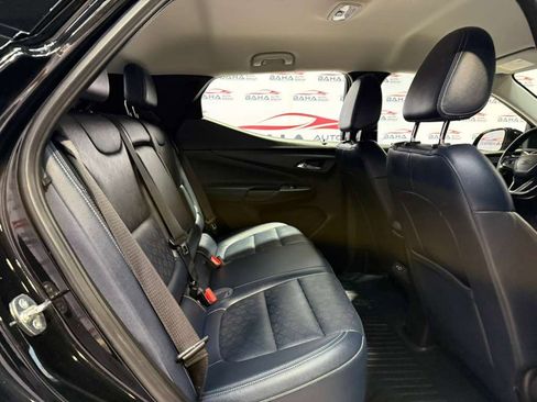 Used 2022 Chevrolet Bolt EUV LT w/ Convenience Package image 40