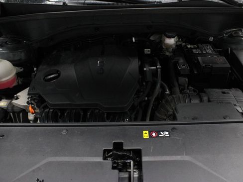 Used 2023 Kia Sorento S w/ Panoramic Sunroof Package AWD/4WD image 13