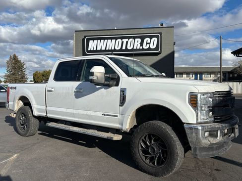 Used 2019 Ford F350 Lariat w/ Lariat Value Package image 1