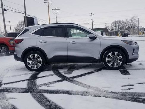 Certified 2023 Ford Escape Platinum image 4