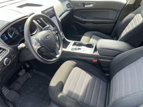Used 2024 Ford Edge SE AWD/4WD image 25