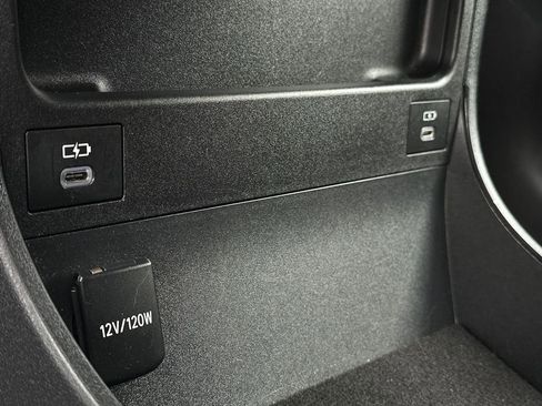 Used 2023 Toyota bZ4X XLE w/ Weather Package image 30