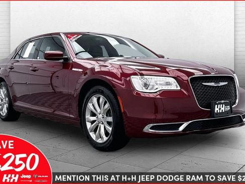 Used 2016 Chrysler 300 Limited AWD/4WD image 1