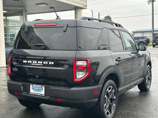 Used 2022 Ford Bronco Sport Outer Banks AWD/4WD image 2