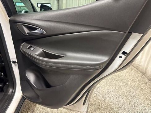 Used 2023 Buick Encore GX Essence w/ Experience Buick Package image 25