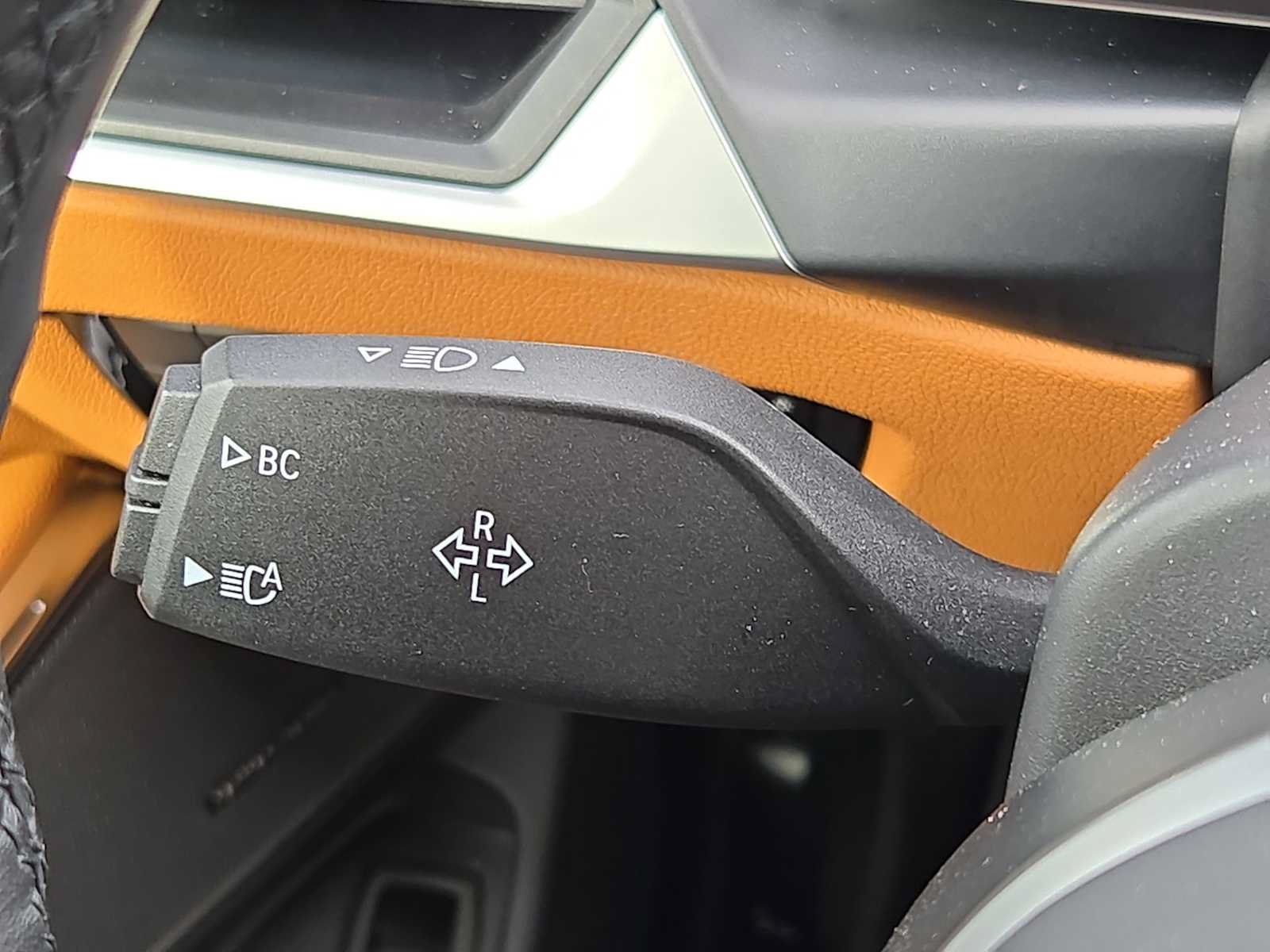 Used 2024 BMW M340i xDrive AWD/4WD image 34