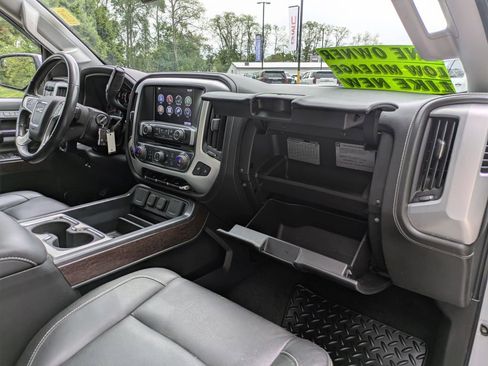 Used 2016 GMC Sierra 2500 SLT w/ Snow Plow Prep Package AWD/4WD image 25
