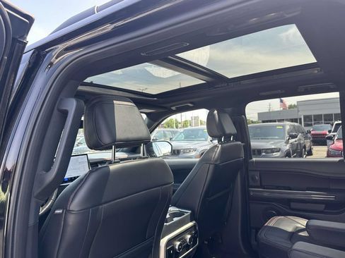 Used 2023 Ford Expedition Max Limited AWD/4WD image 17
