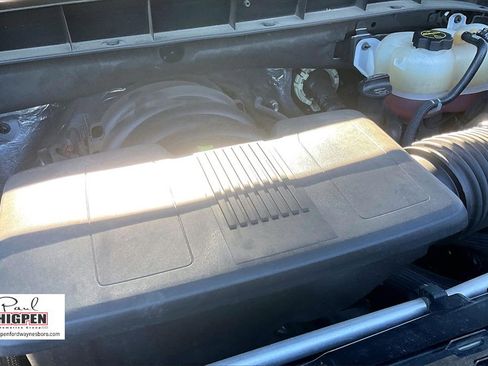 Used 2025 GMC Sierra 1500 SLT image 34