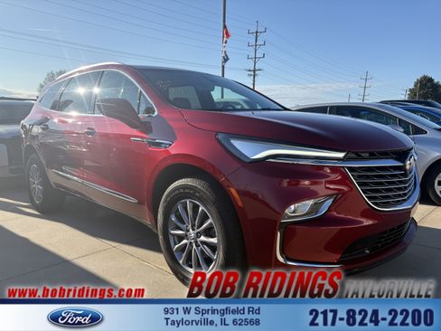 Used 2024 Buick Enclave Essence w/ Technology Package image 1