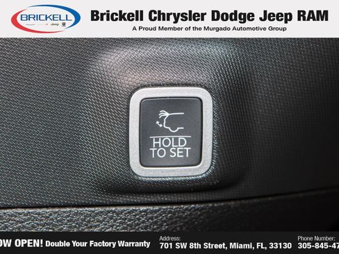 New 2025 Jeep Grand Cherokee Altitude image 10