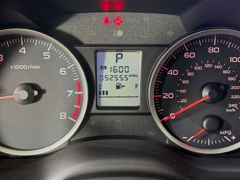 Used 2014 Subaru Crosstrek 2.0i Premium w/ Moonroof Package image 14