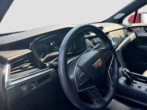 Used 2024 Cadillac XT5 Premium Luxury AWD/4WD image 12