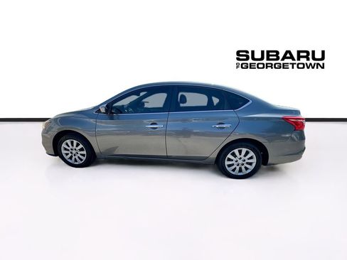 Used 2018 Nissan Sentra S FWD image 4