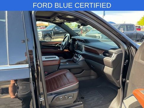 Used 2023 GMC Yukon Denali Ultimate AWD/4WD image 35