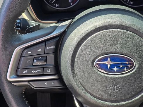 Used 2025 Subaru Outback Limited AWD/4WD image 16
