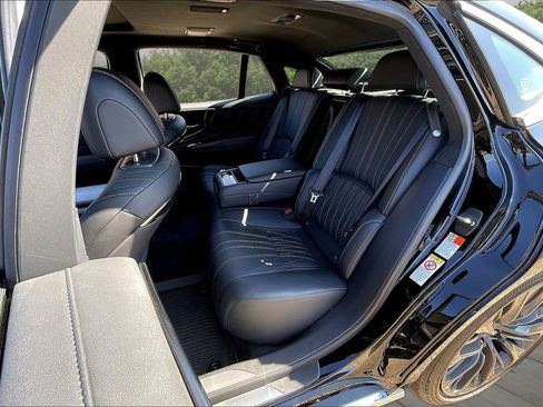 Used 2019 Lexus LS 500 AWD w/ Interior Upgrade Package image 22