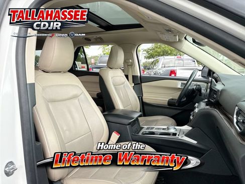 Used 2020 Ford Explorer Limited RWD image 30