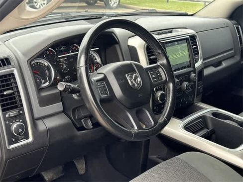 Used 2018 RAM 1500 Big Horn image 10