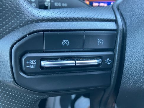 Used 2023 Chevrolet Colorado Trail Boss w/ Technology Package AWD/4WD image 17